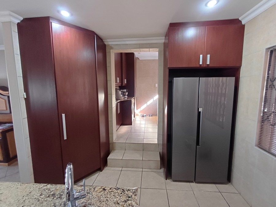 4 Bedroom Property for Sale in Vanes Estate Eastern Cape